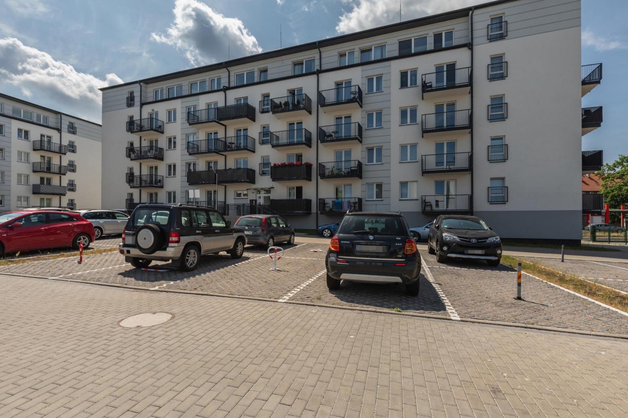 Sunny Apartments With Parking & Balcony Luzycka By Noclegi Renters Swinoujscie Exterior photo